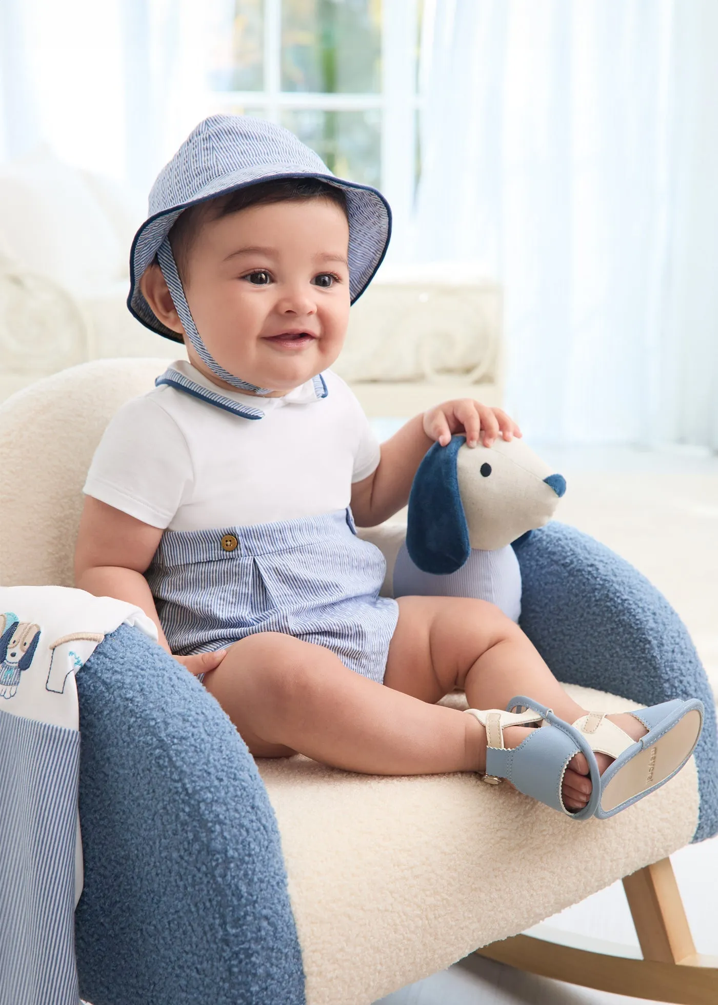 1615 - Romper w/hat set for newborn boy - Seersucker