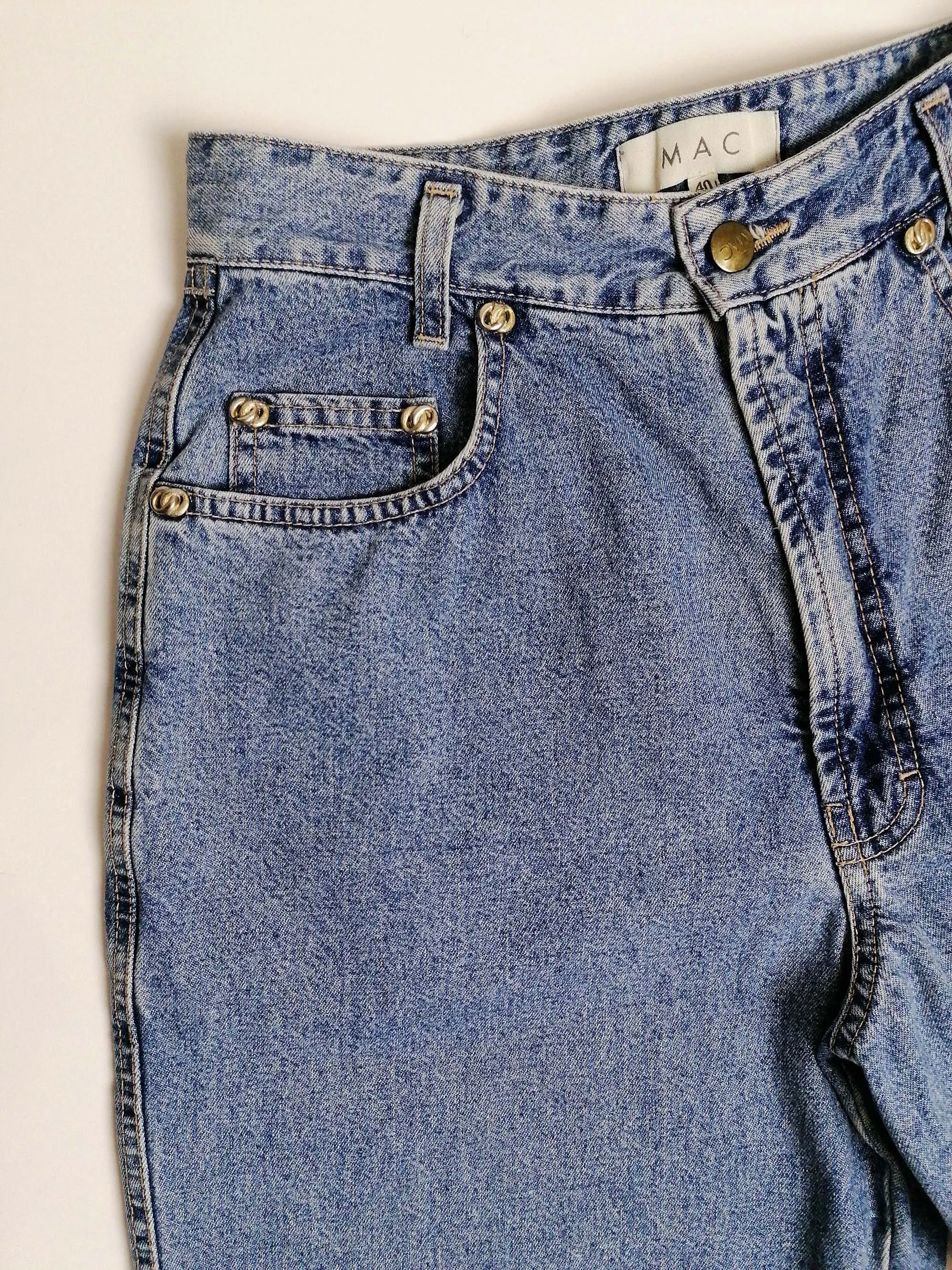 90's MAC High Waist Jeans Tapered Leg - size M-L ( 28" waist)