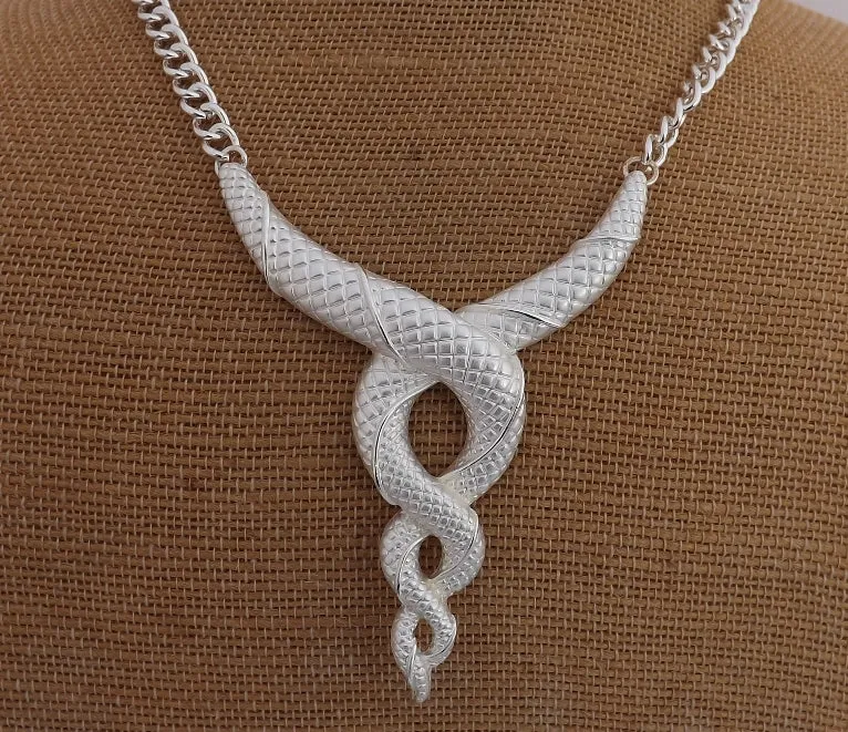 Bright Silver Tone Snake Collar Necklace