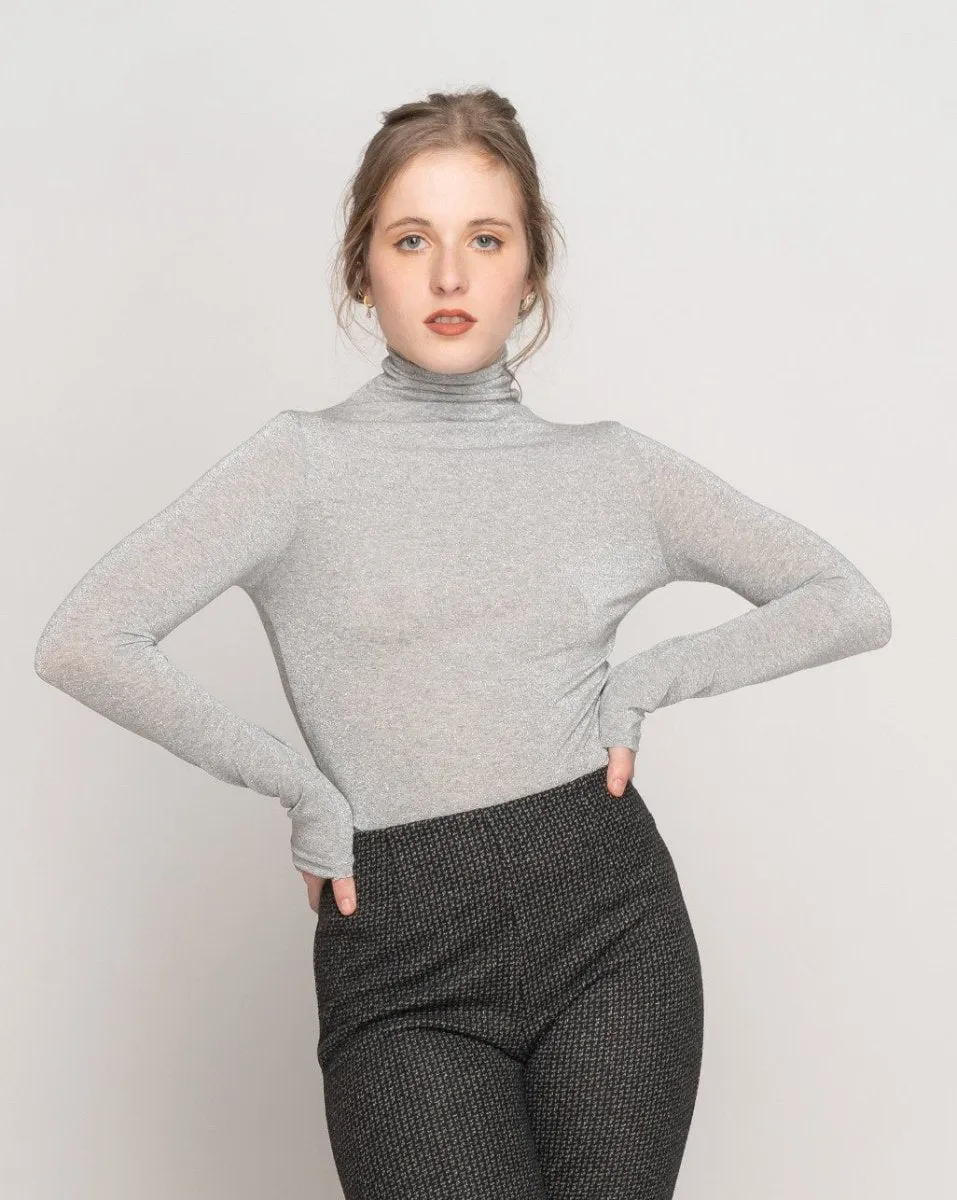 Fitted Cashmere Blend Turtleneck Tee