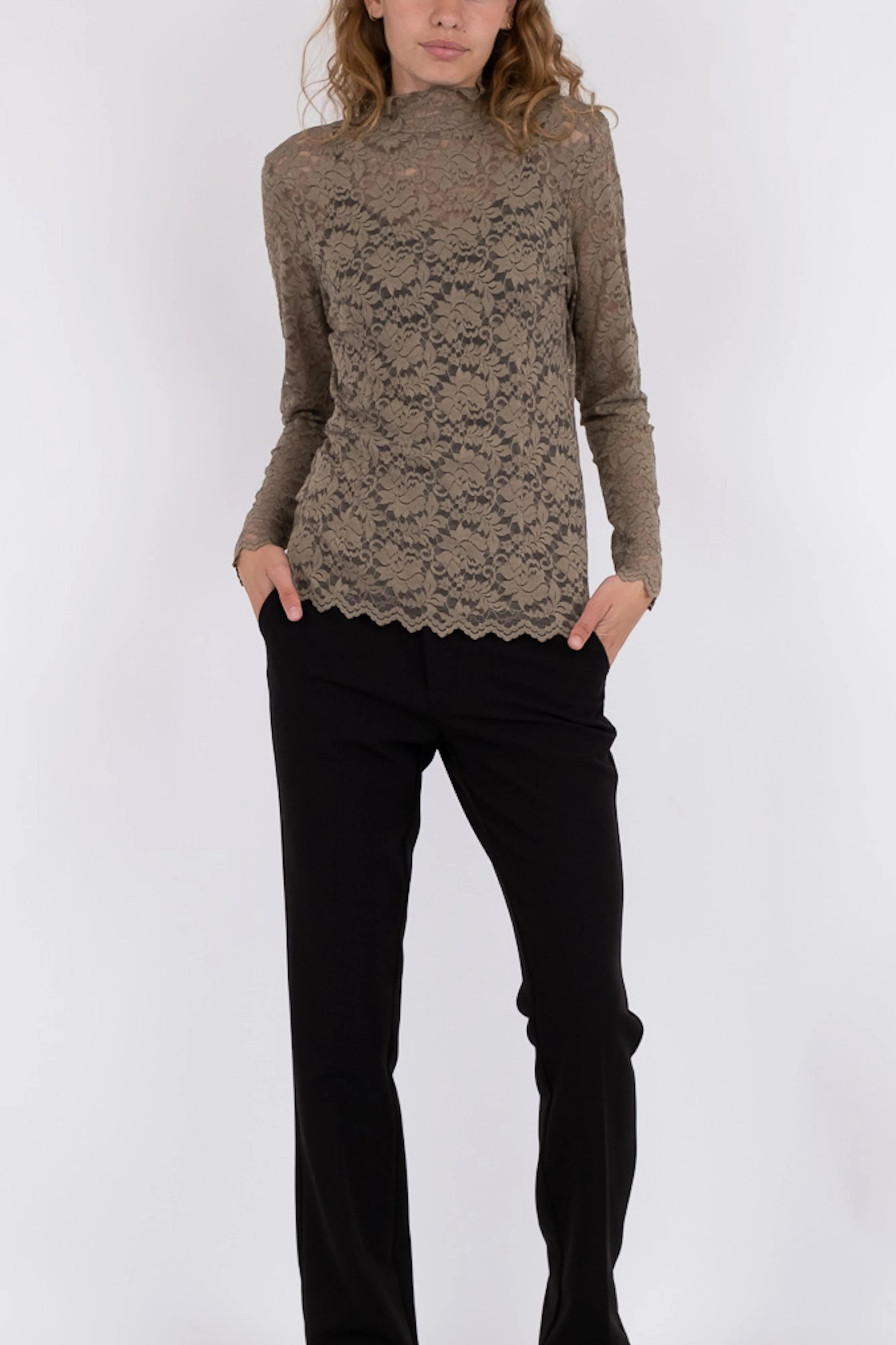 Neo Noir - Liza Laceflower Blouse - Dark Taupe