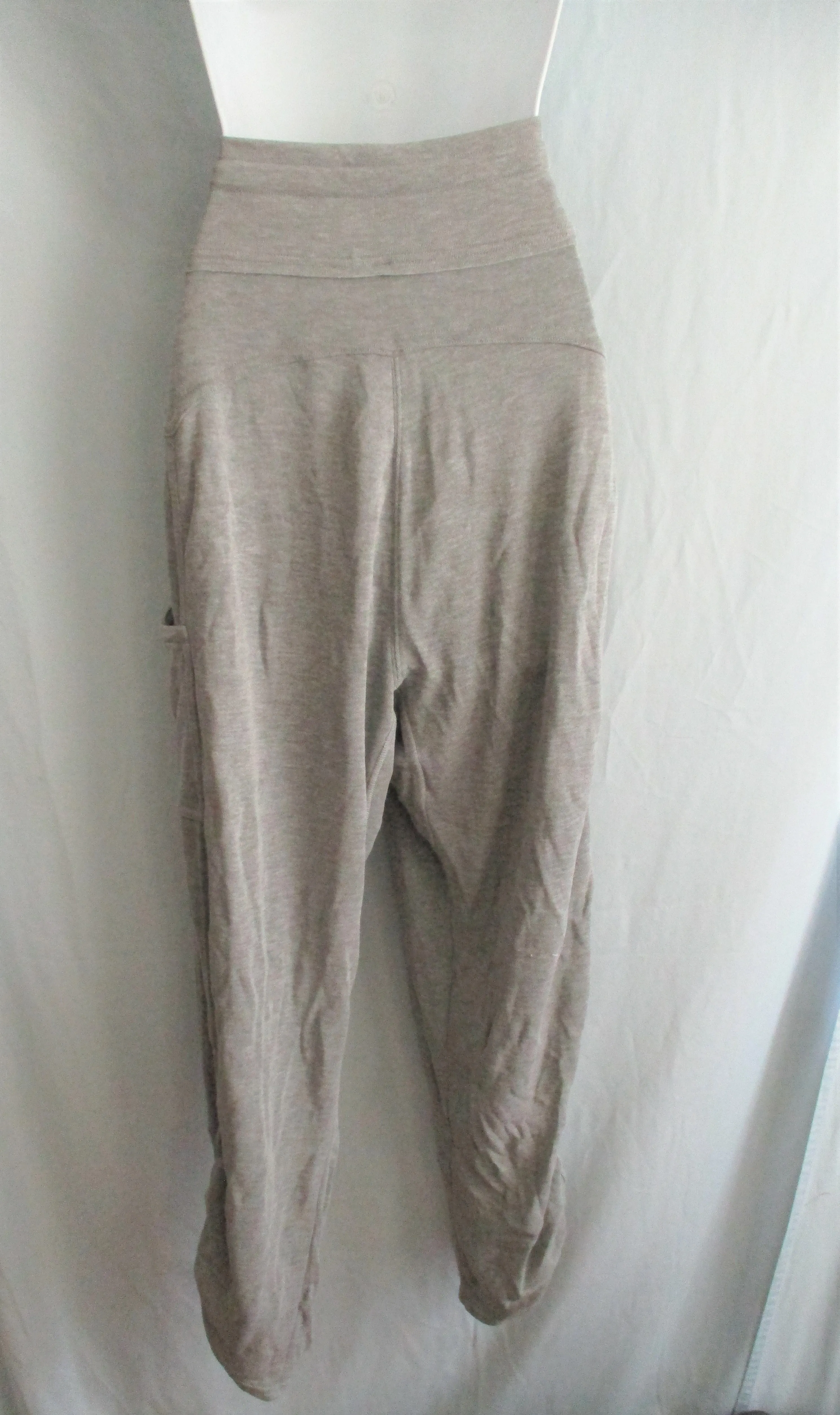 NEW Free People FP MOVEMENT Drawstring Sweatpant Yoga Pant Athletic Lounge Jogger M GRAY GREY