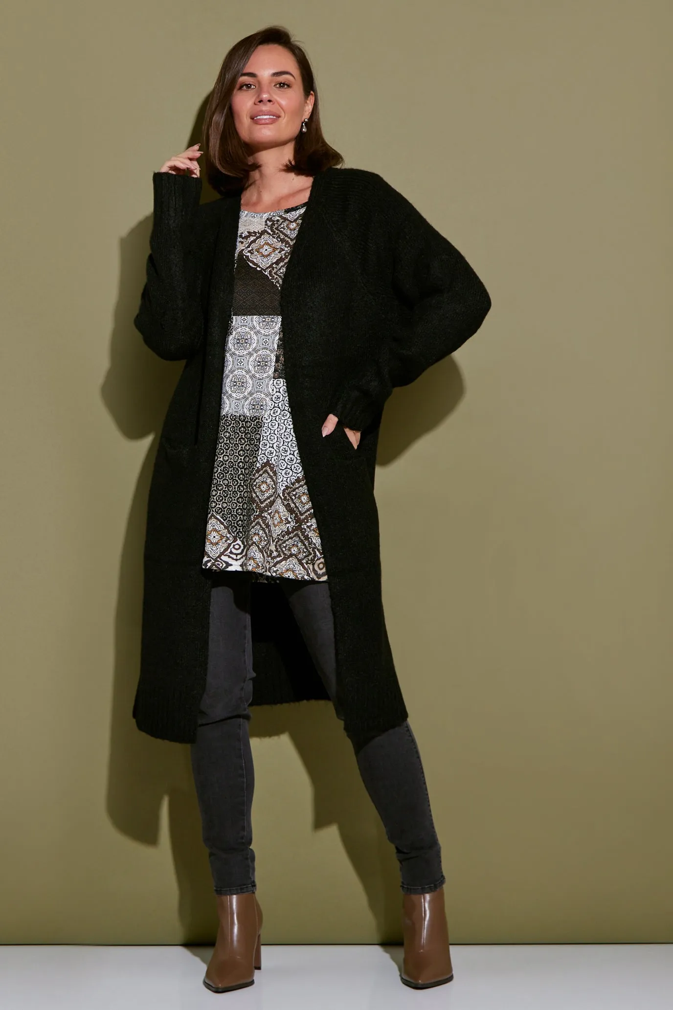 Paula Cardigan - Black