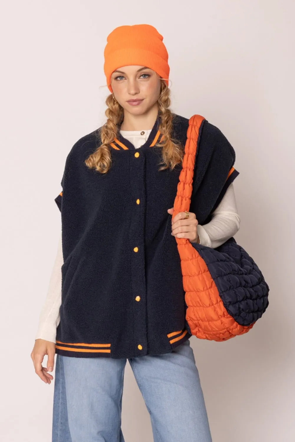 QBS420003 College Colors Large Quilted Puffer Bag