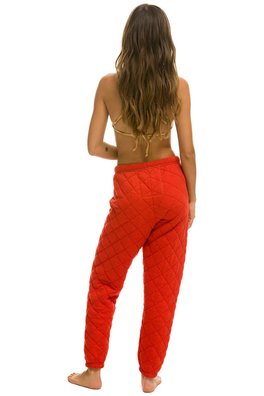 QUILTED SWEATPANTS - RED