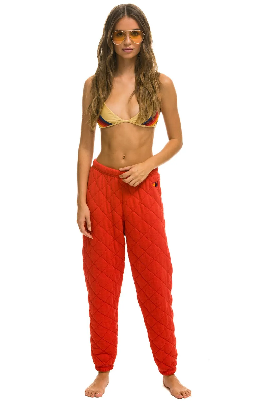 QUILTED SWEATPANTS - RED