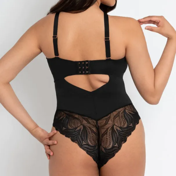 SCANTILLY INDULGENCE STRETCH LACE BODY ST1070