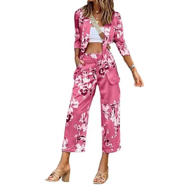 Set: 3/4-Sleeve Floral Blazer   Wide Leg Cropped Pants YR4059